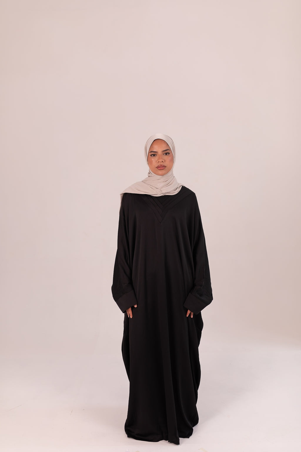 CORE NOIR ABAYA