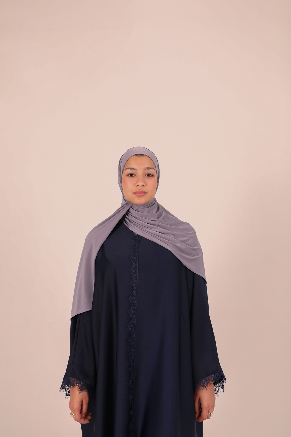 NAVY LACE ABAYA