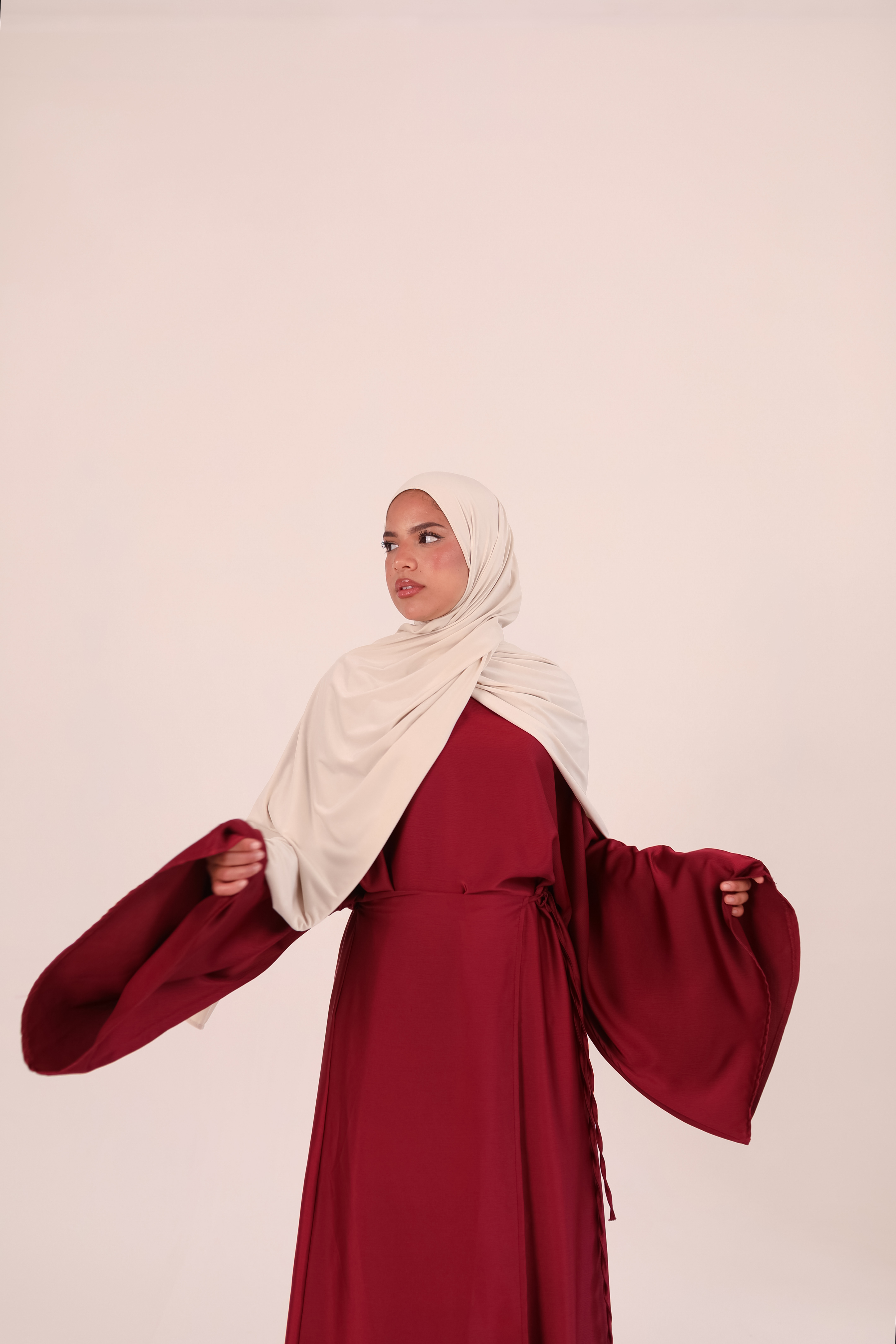 RUBY DRAPE ABAYA
